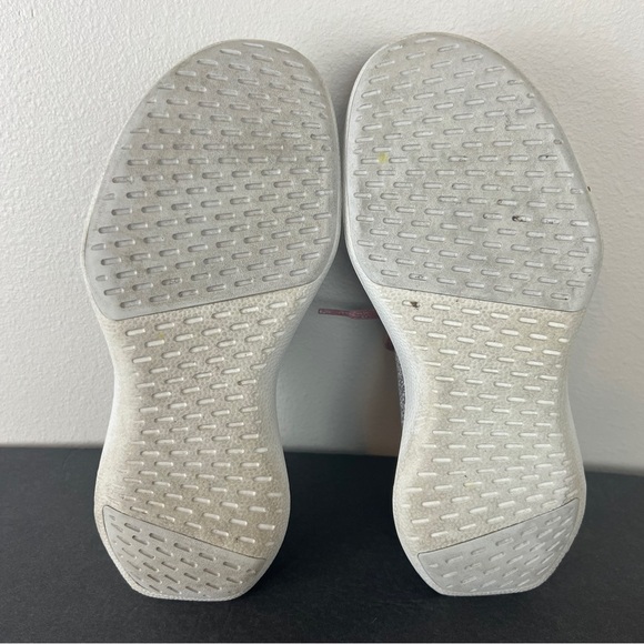 Allbirds Tree Dasher Sneakers - Picture 7 of 9